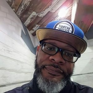 Meet your Posher, Sam